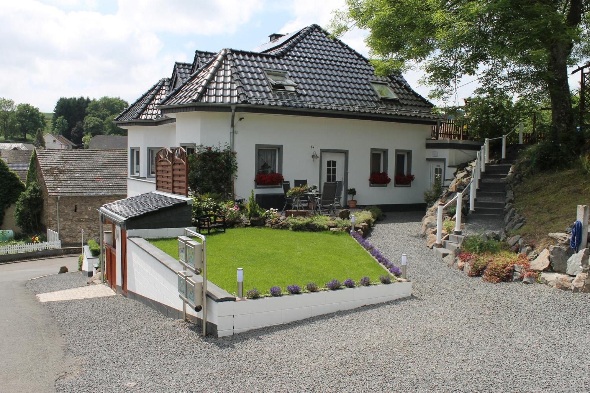 Gaestehaus Ballmann Rockeskyll Exteriör bild